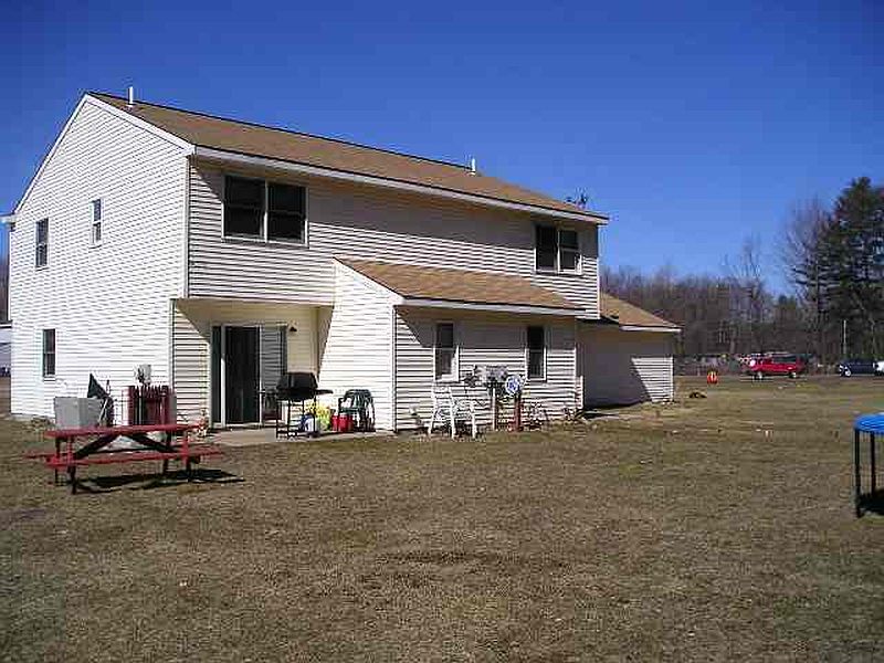 2nd image of 2039-2041 ST PAUL Drive
