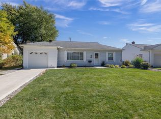 6775 Oakwood Rd, Parma Heights, OH 44130