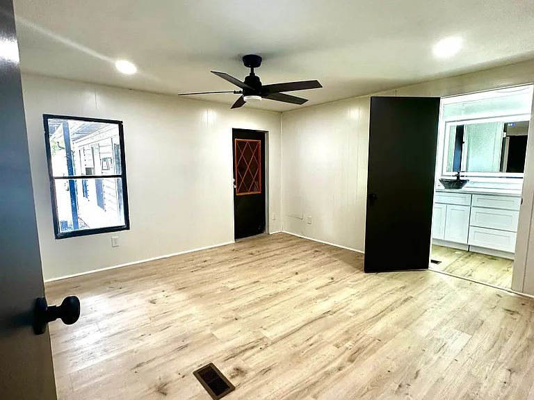 318 Overlook Trl — Photo 14