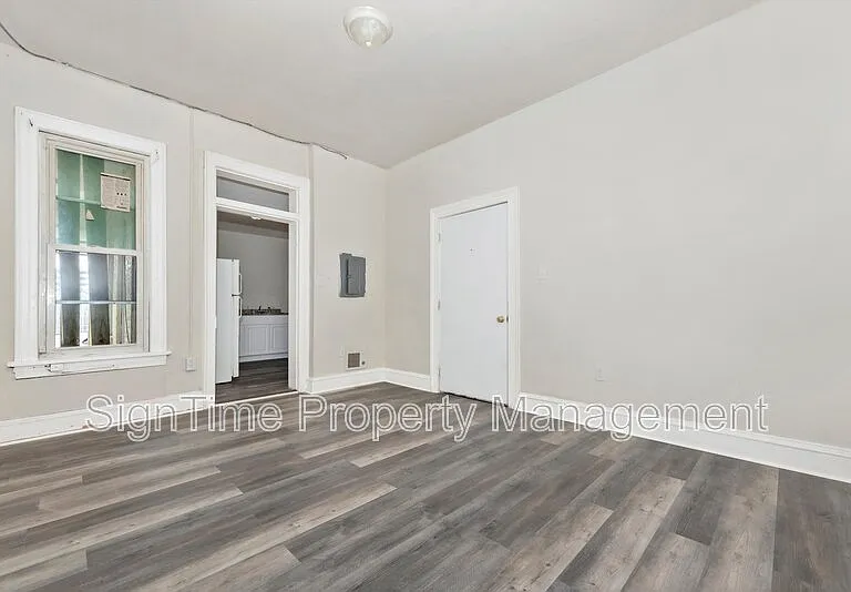 220 Summit Ave #2F — Photo 5