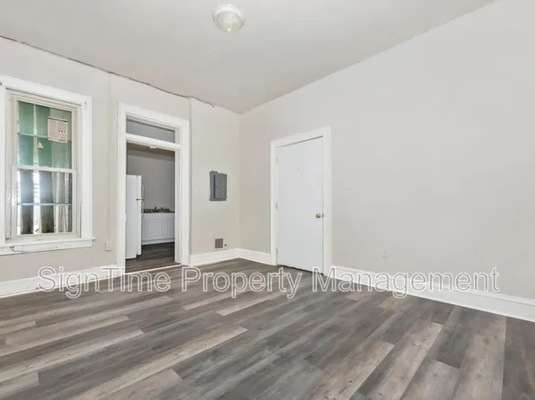 220 Summit Ave, Hagerstown, MD