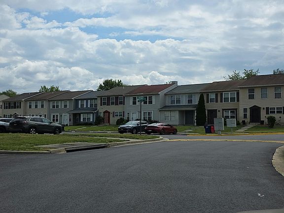 5th image of 206 Westdale Dr