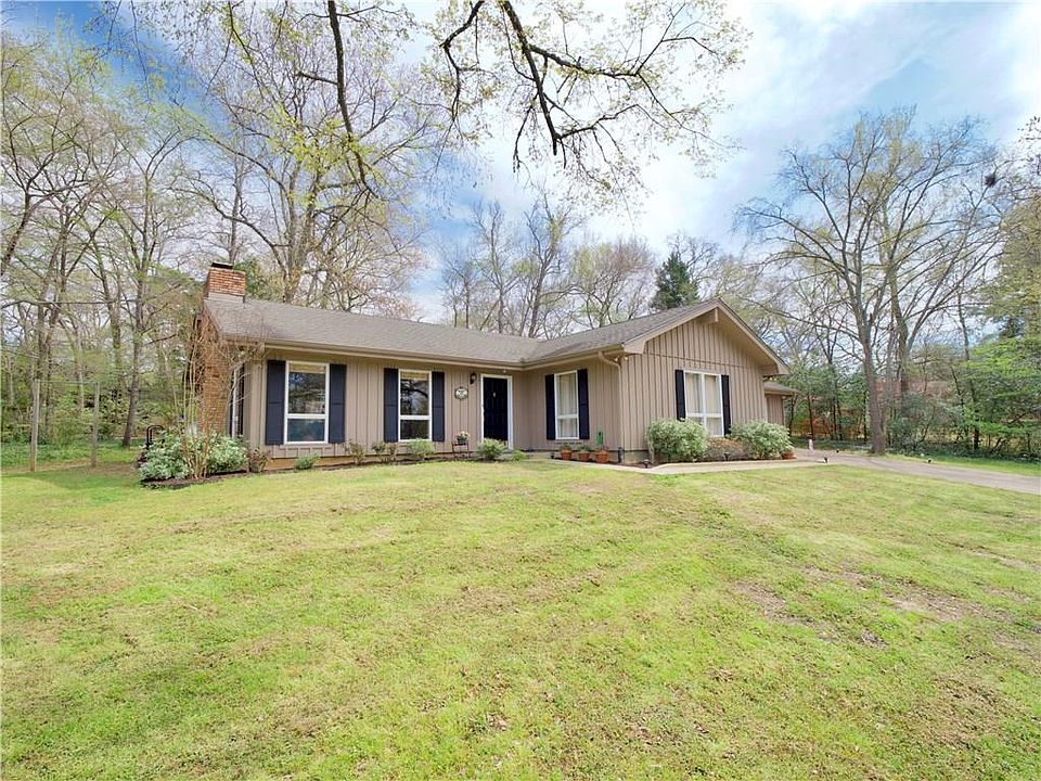 1st image of 615 Hideaway Ln E