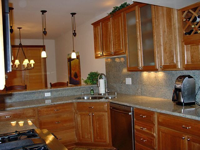 2nd image of 929 Northwood Blvd #2