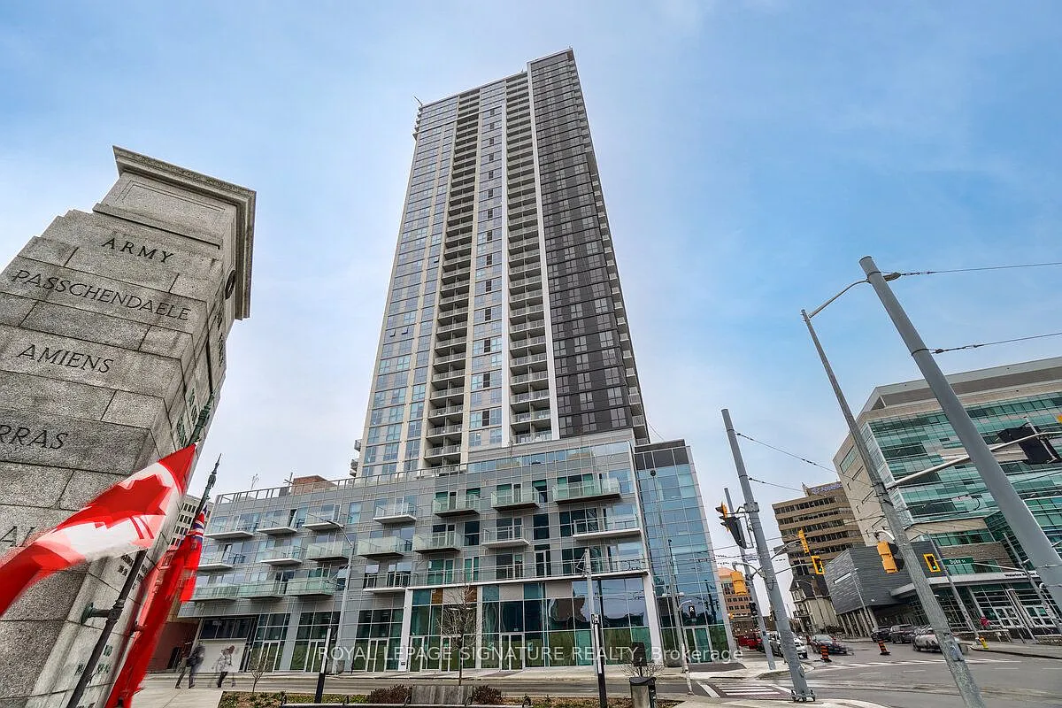 Building Photo - 60 Frederick St #811