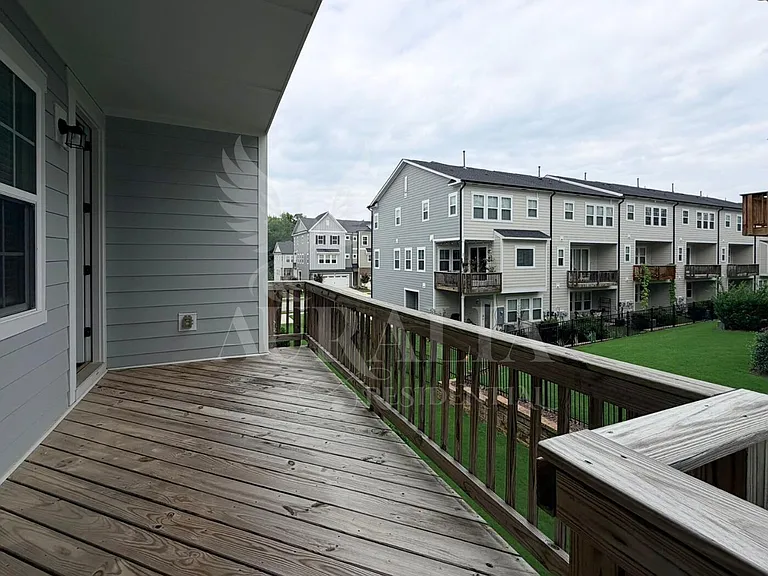 829 Amley Pl — Photo 10