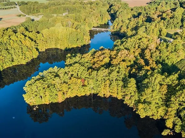 2285 Kings Fork Rd, Suffolk, VA 23434