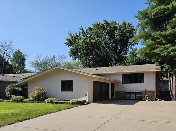 6709 80th Ave N, Brooklyn Park, MN 55445