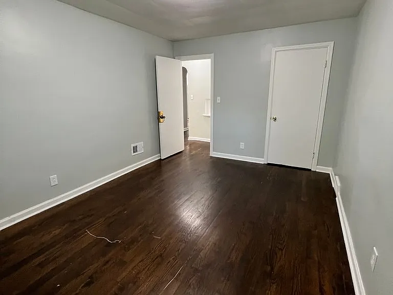 1640 Anita Pl — Photo 13