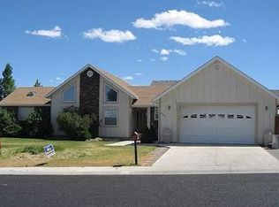 4127 Broken Hill Rd, Winnemucca, NV 89445