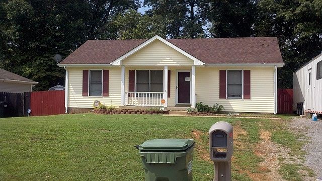 1st image of 775 Princeton Cir