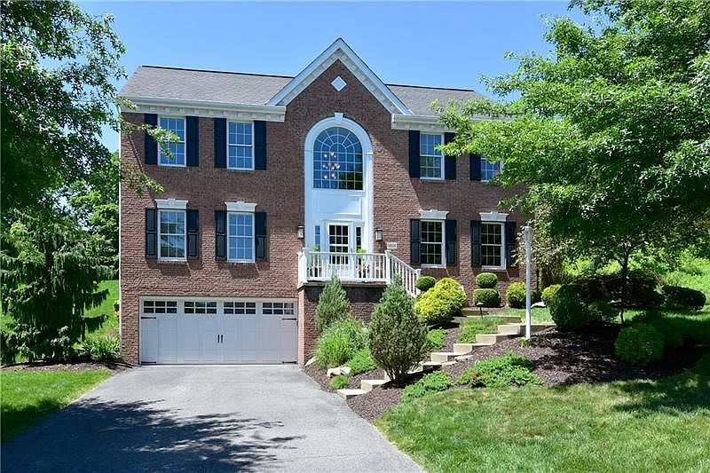 Exterior Front - This 4 bedroom 2 1/2 bath home features fresh dcor and is located in the #1 school district!