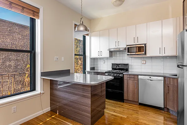 Rented by Brown Harris Stevens | media 11