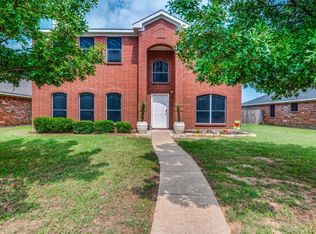 1718 Brooks Dr, Lancaster, TX 75134