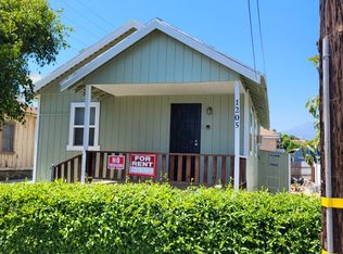 1205 Saticoy St, Santa Paula, CA 93060