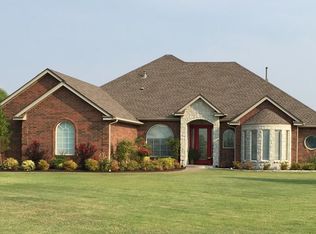 8 Del Rancho Ct, Shawnee, OK 74804