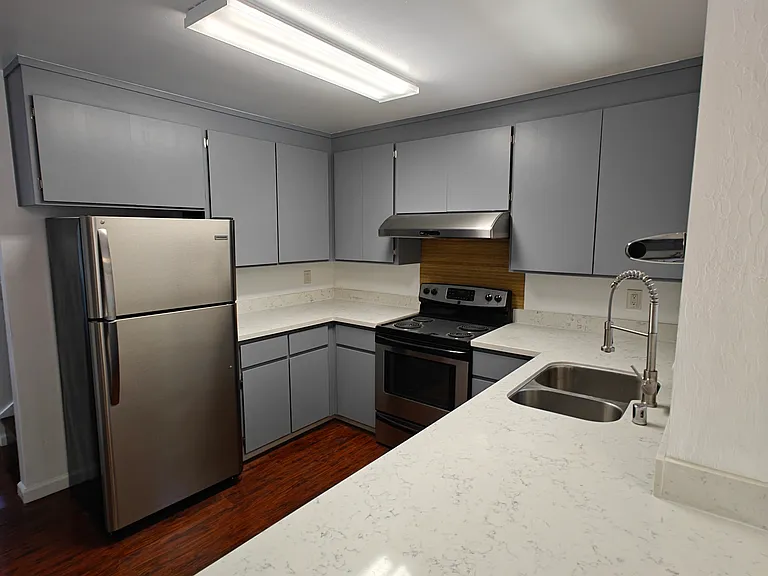 238 W California Ave #B — Photo 7