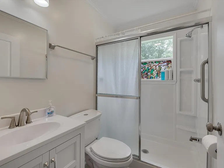 201 Parthenia Dr — Photo 29