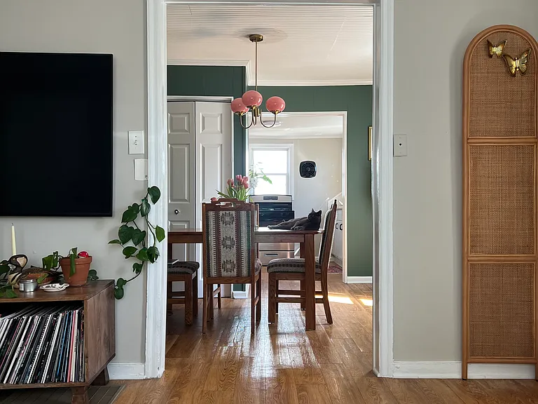 33 Wilbanks St — Photo 4