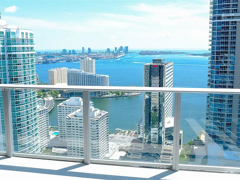1010 Brickell Ave #4205 — Photo 21