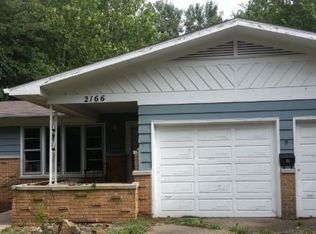 2166 E Claiborne St, Springfield, MO 65804