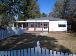 5038 Cameron Rd, Hope Mills, NC 28348