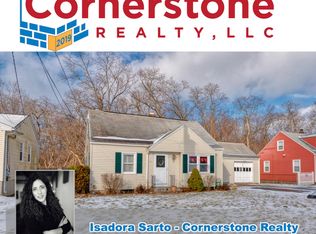 36 Oconnell St, Springfield, MA 01104