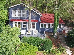 89 Arkansas Ln, Tiger, GA 30576