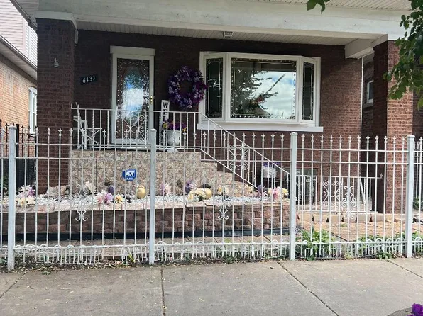 (undisclosed Address), Chicago, IL 60629