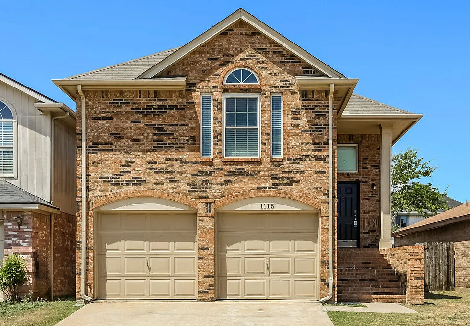1115 Colbert Ln