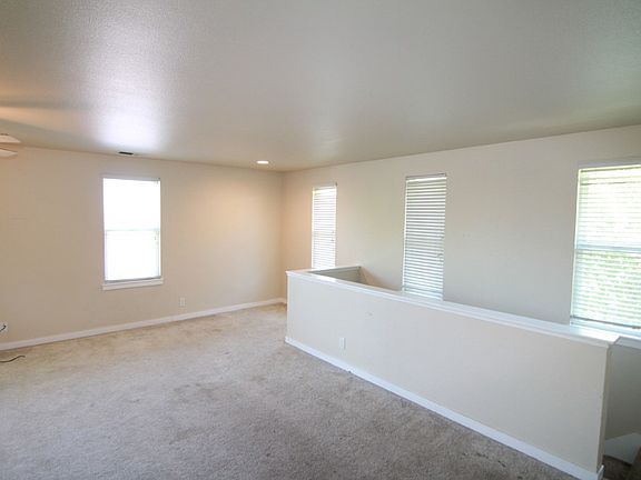 5th image of 2360 England St Unit 4