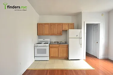 Rented by Clove Realty LLC