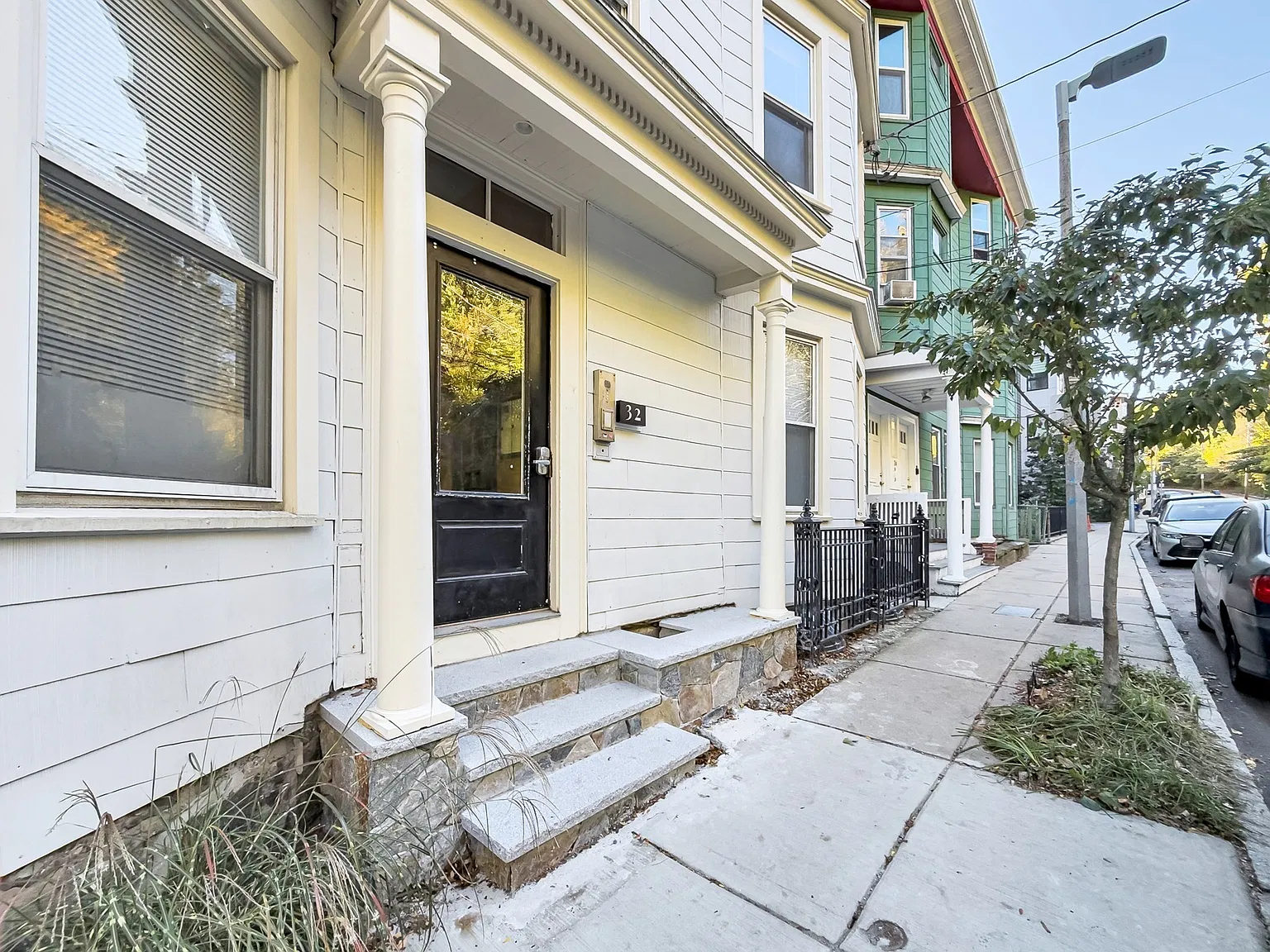 32 Fisher Ave — Photo 3