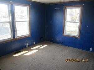 4th image of 485 Pell St