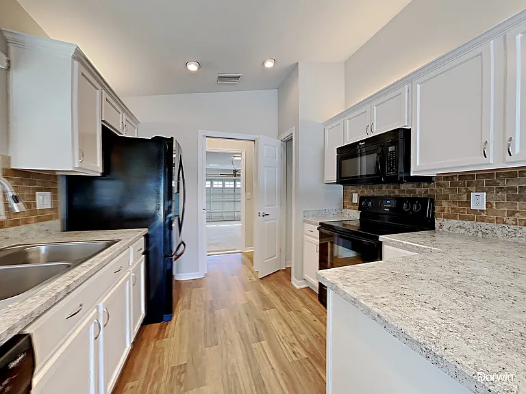 3366 Mahogany Pointe Loop — Photo 4