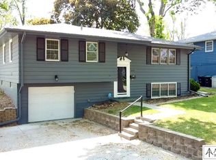 2435 S 123rd Ave, Omaha, NE 68144