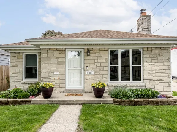 2321 South 79th STREET, West Allis, WI 53219