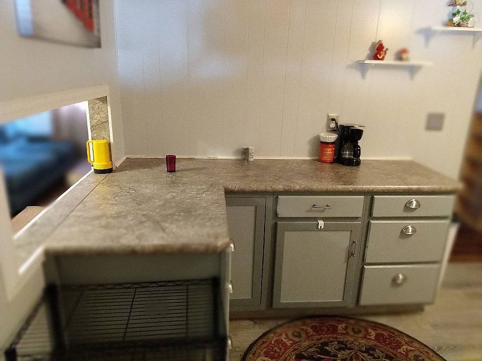 1st image of 111 Lakeview Dr #639