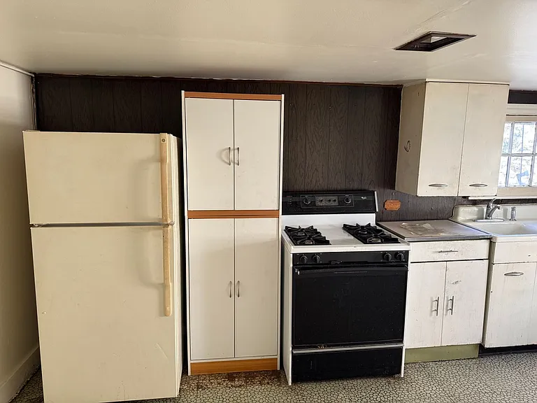 20-22 S Prince St #24 — Photo 7