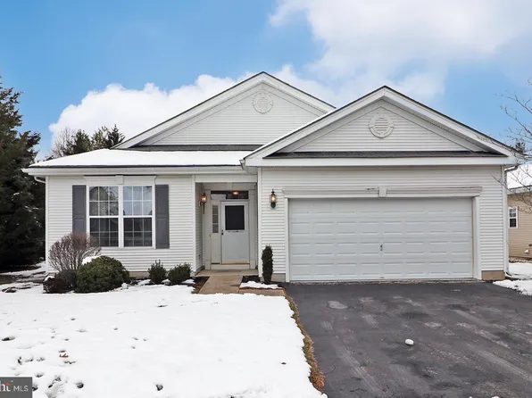 156 Mirage Blvd, Barnegat, NJ 08005