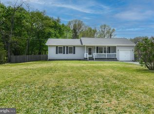 6520 Lake Rd, Newfield, NJ 08344