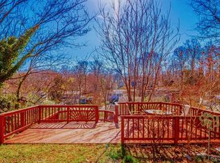 6207 Gemini Ct, Burke, VA 22015