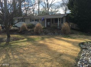 224 9th St, Pasadena, MD