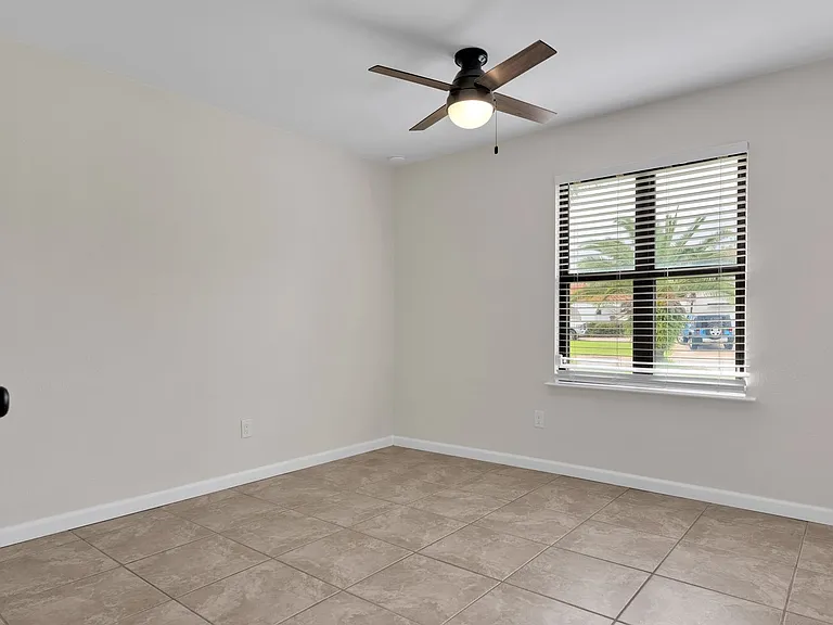 967 Grand Canal St — Photo 18