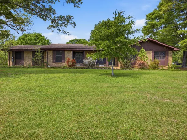 401 Francisco Dr, Dalton, GA 30720