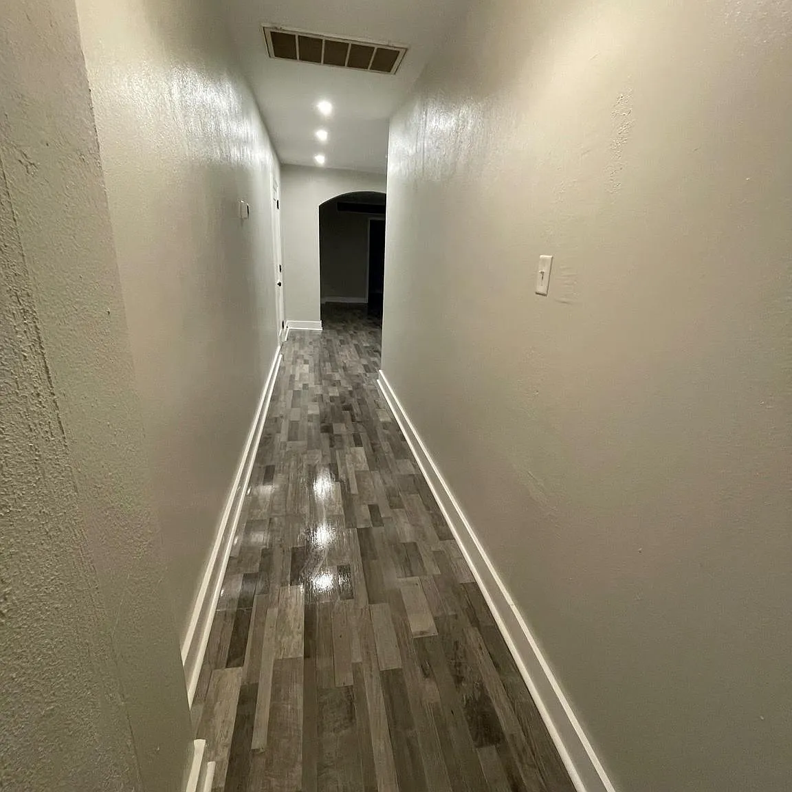 3 bed, 1200 sqft, $2,295 — Photo 2