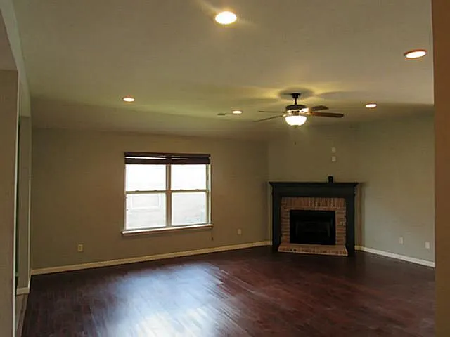 17516 Black Hawk Dr — Photo 31