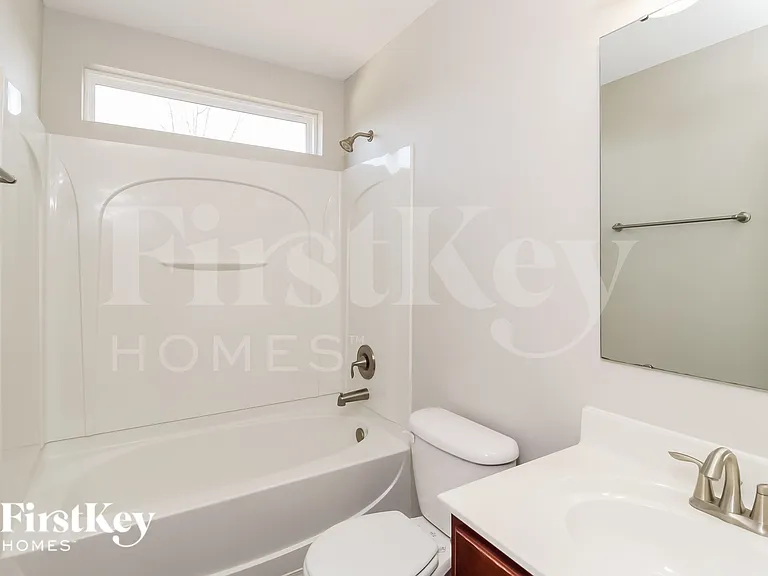 124 Fining Ct — Photo 14