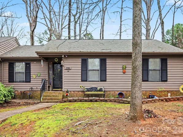 2788 Redbud Ln, Fort Mill, SC 29715