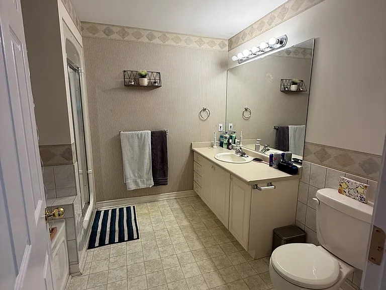 22 Inveraray Ct — Photo 8